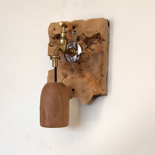 Ahşap Duvar Apliği – Forest Drop | Doğanın Estetiğini Mekânlara Taşıyan Tasarım